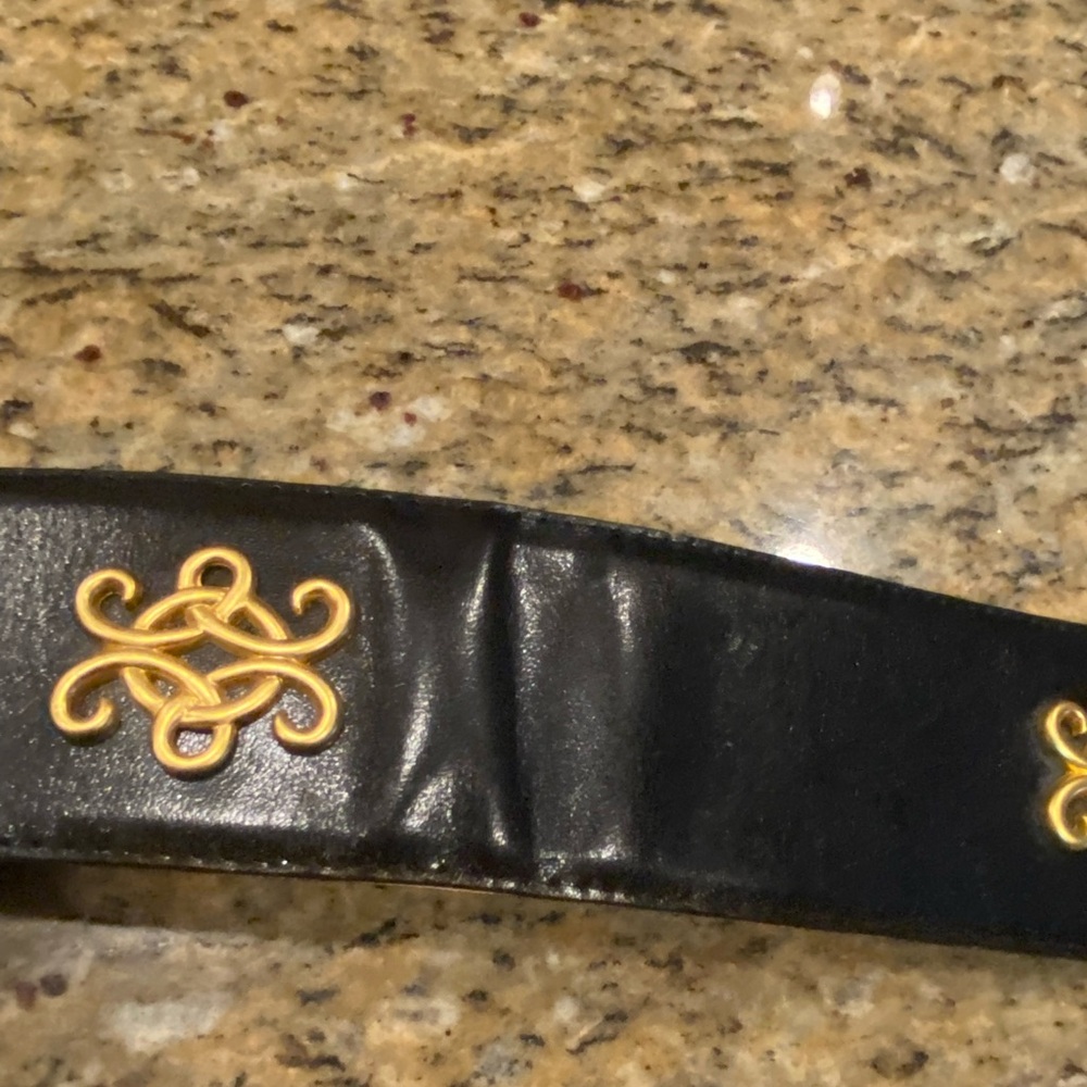 Vintage Avignon Leather Belt - Picture 9 of 10